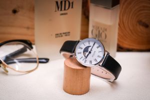 Đồng Hồ Nữ JA-1308LA Julius Hàn Quốc Lịch Mặt Trăng (Đen Trắng)